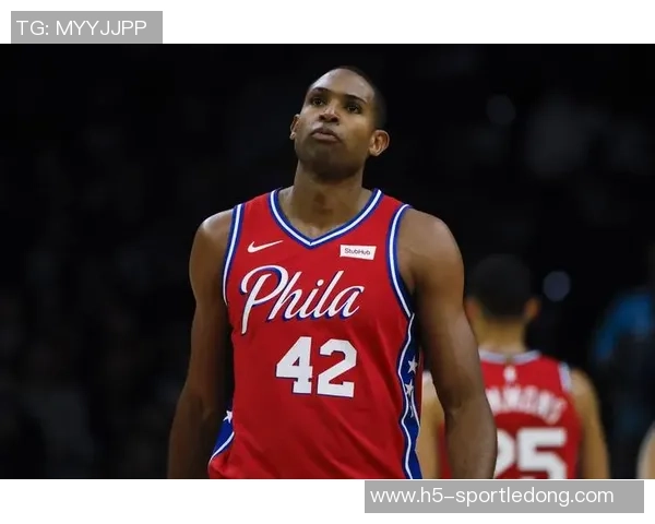 霍福德签署两年1200万美元合同含15交易保证金细节分析